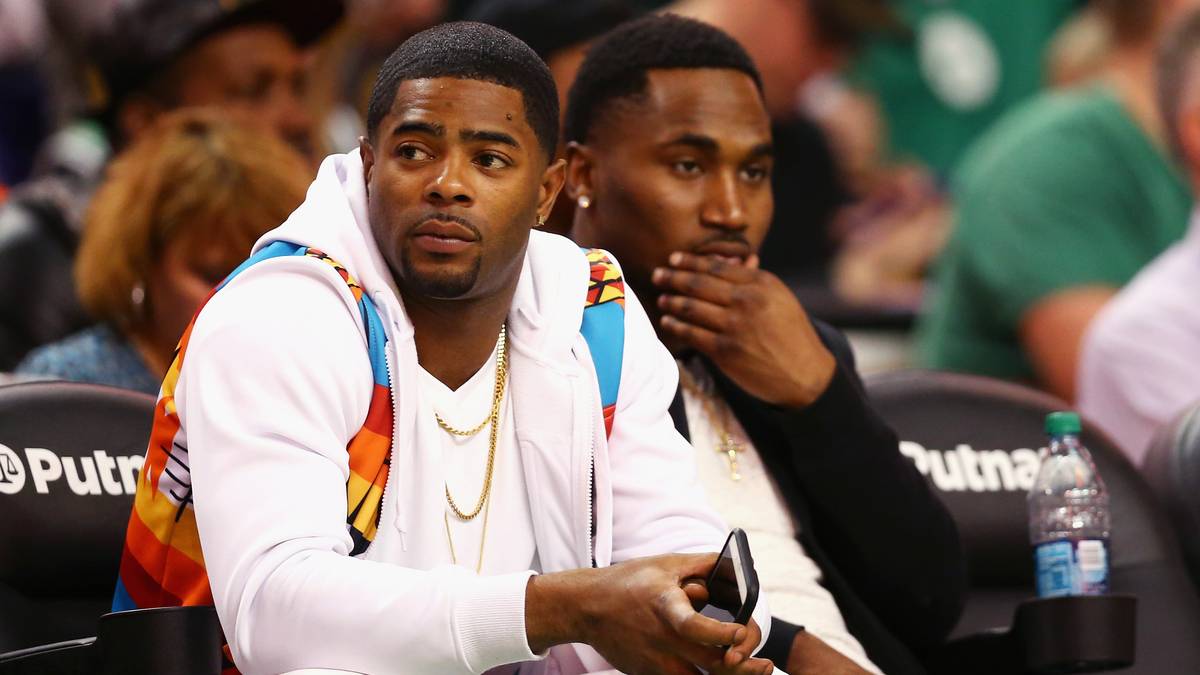 Auch sein Teamkollege Dion Lewis (r.) outet sich als Basketball-Fan