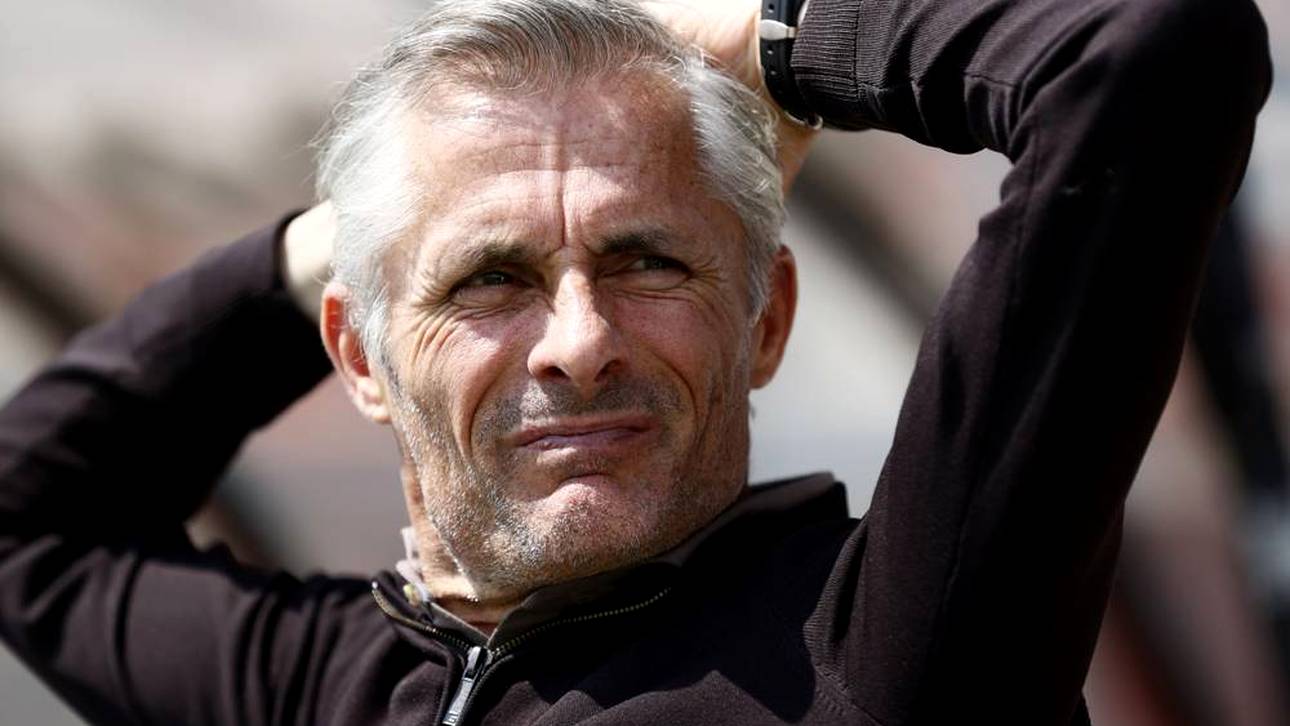 S04 findet neuen Trainer!