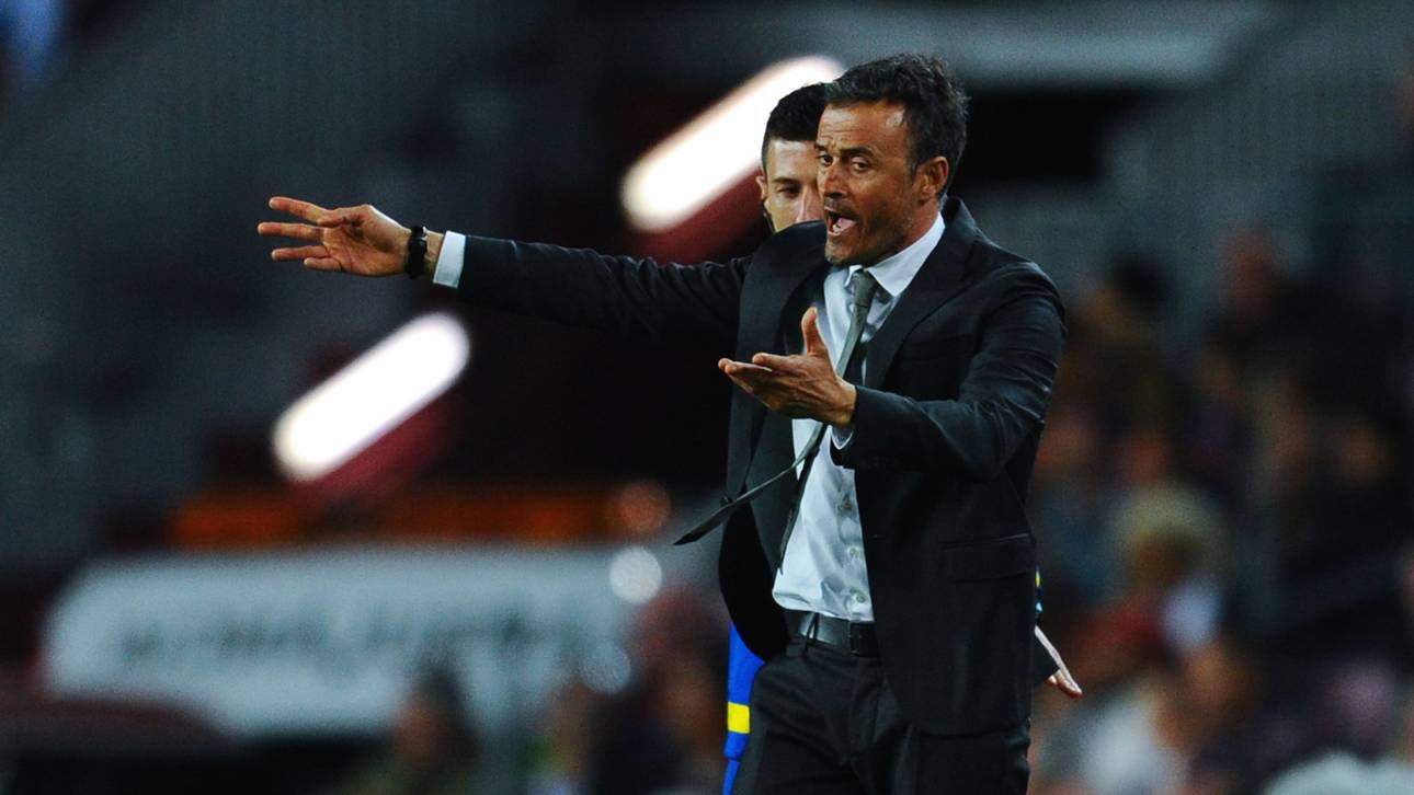FC Barcelona v Valencia CF - La Liga