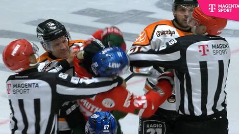 Die Highlights der Partie Augsburger Panther - Grizzlys Wolfsburg aus der PENNY DEL im Video.