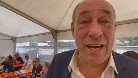Eintracht Frankfurts Präsident Peter Fischer will ein letztes Mal aus dem DFB-Pokal saufen. Er verlässt die Eintracht nach Saisonende.