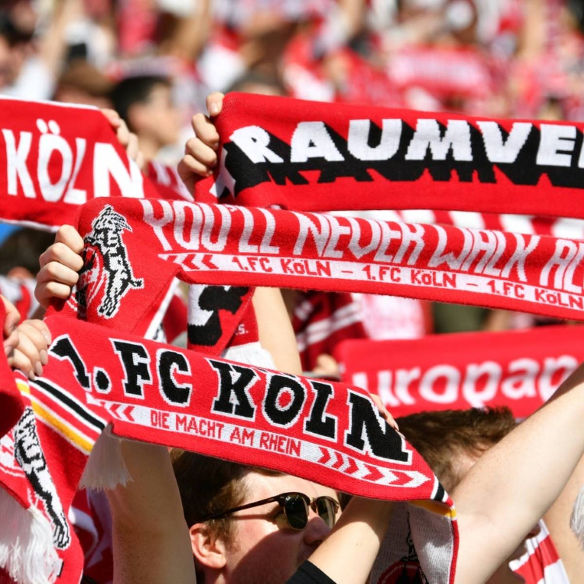 Der 1. FC Köln prüft nach der durch die UEFA verhängten Strafe infolge der Krawalle von Nizza den Gang vor den Internationalen Sportgerichtshof CAS.