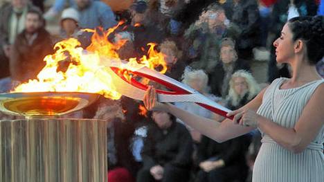 Wo wird das Olympische Feuer 2024 entzündet?