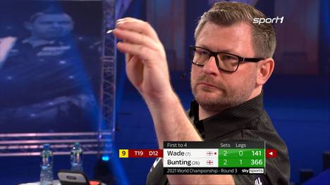 Unglaublich! James "009" Wade schreibt im Match gegen Stephen Bunting Geschichte. Es ist der erste 9-Darter bei der Darts-WM seit 2016.