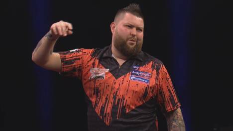 Weltmeister Michael Smith schrammt beim neunten Spieltag der Premier League of Darts knapp am perfekten Spiel vorbei. 