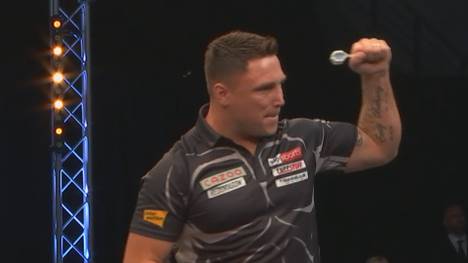 Weltmeister Gerwyn Price gibt sich zum Auftakt der European Championship keine Blöße. Er siegt gegen Ritchie Edhouse souverän mit 6:2.