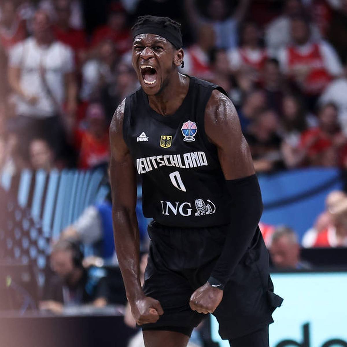 Militante Veganerin Leaks Uncensored Photos