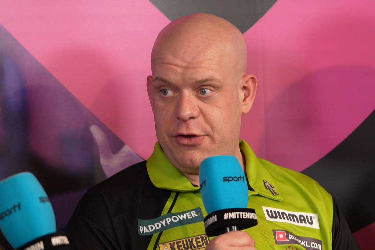 Michael van Gerwen zeigt sich im Interview mit SPORT1 gewohnt selbstbewusst und SPORT1-Experte Max Hopp sieht darin eine der größten Stärken des Niederländers.