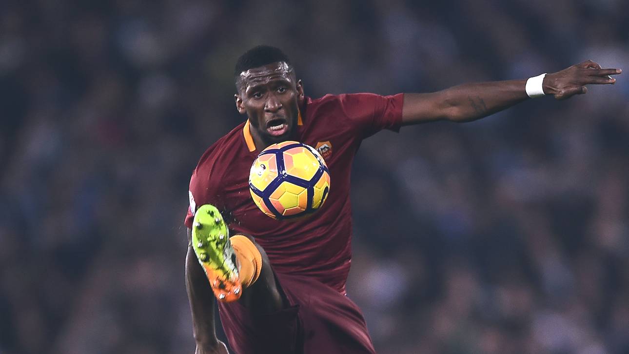 Lazio siegt, Rüdiger beleidigt