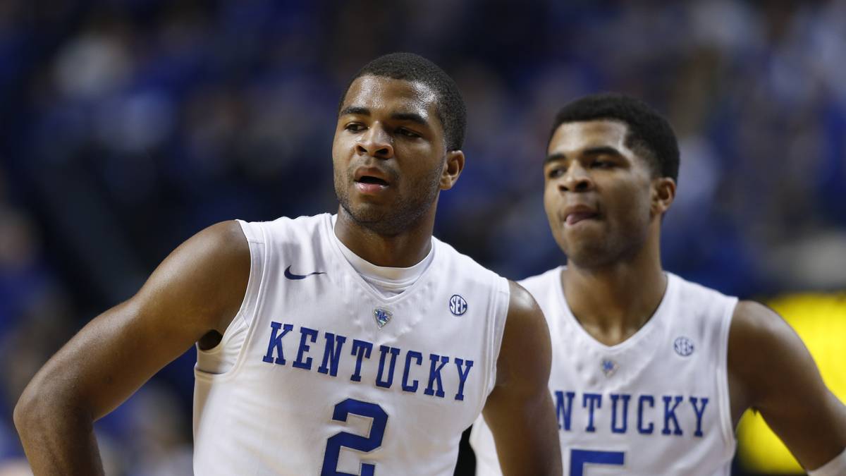 AARON HARRISON (Guard, Sophomore, l.): Kentucky Wildcats - 11,3 Punkte, 2,4 Rebounds - ANDREW HARRISON (Guard, Sophomore, r.): Kentucky Wildcats - 9,2 Punkte, 3,7 Assists. Die Zwillinge im Backcourt sind Herz und Hirn des ungeschlagenen Topfavoriten. In ihrer zweiten College-Saison sind sie zu Führungspersönlichkeiten gereift. Andrew ist eher der Regisseur, Aaron eher der Scorer. Sie sind einer der vielen Matchup-Albträume in Coach John Caliparis Superteam