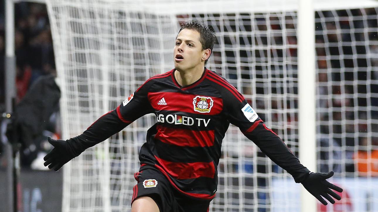 Chicharito entlarvt Schiri-Fehler