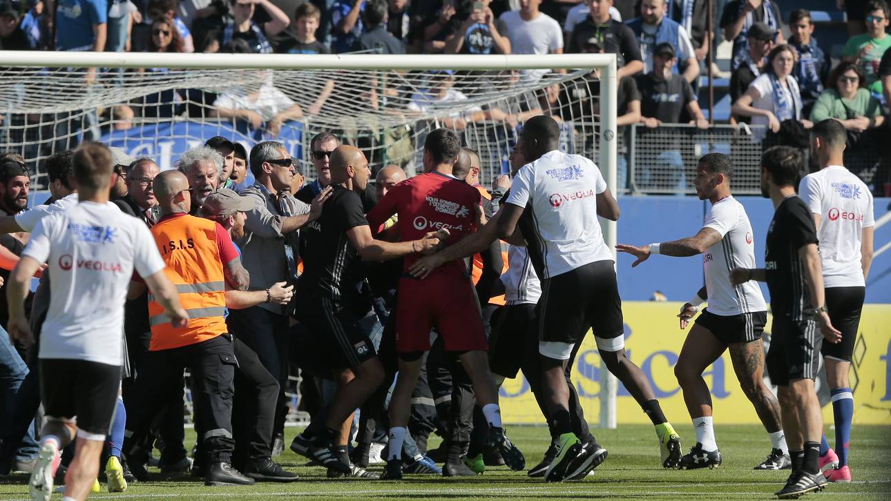 Krawalle: Geisterspiel für Bastia