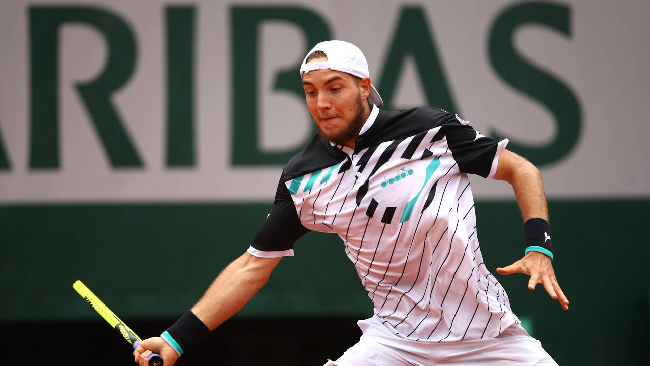 Struff schlägt Shapovalov erneut