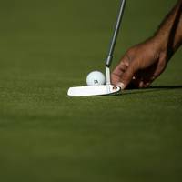 Golf-Verbände für Spezialbälle zur Schlagdistanzverkürzung