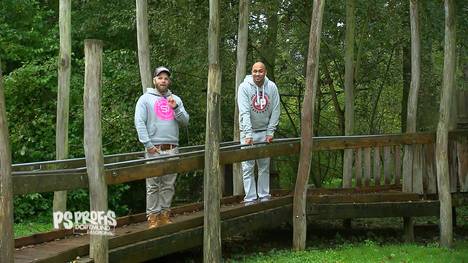 Jägerin Tanja braucht einen neuen SUV. Da sie bis zu 20.000 Kilometer im Jahr fährt, wünscht sie sich eine Gasanlage. Das Budget von Tanja liegt bei 15.000 Euro. Die PS PROFIS Jean Pierre und Sidney gehen für Tanja auf die Pirsch: Unter anderem schauen sich die beiden Dortmunder einen Mercedes ML und einen Suzuki Grand Vitara an. Werden Sie einen geeigneten Kandidaten finden?