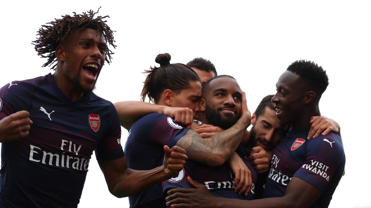 PLATZ 2: FC Arsenal (5 Spiele, 15 Punkte)