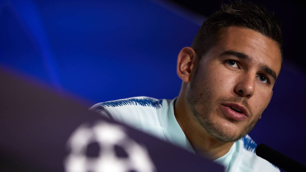 Der FC Bayern hat mit Lucas Hernandez einen neuen Rekordtransfer. Wie die Münchner am Mittwoch mitteilten, wechselt der 23 Jahre alte Verteidiger für die festgeschriebene Ablösesumme von 80 Millionen Euro im Sommer an die Säbener Straße