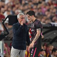José Mourinho verkündet den wahrscheinlichen Verbleib eines Offensivspielers bei der AS Rom - ist darüber aber offenbar nicht besonders glücklich. 