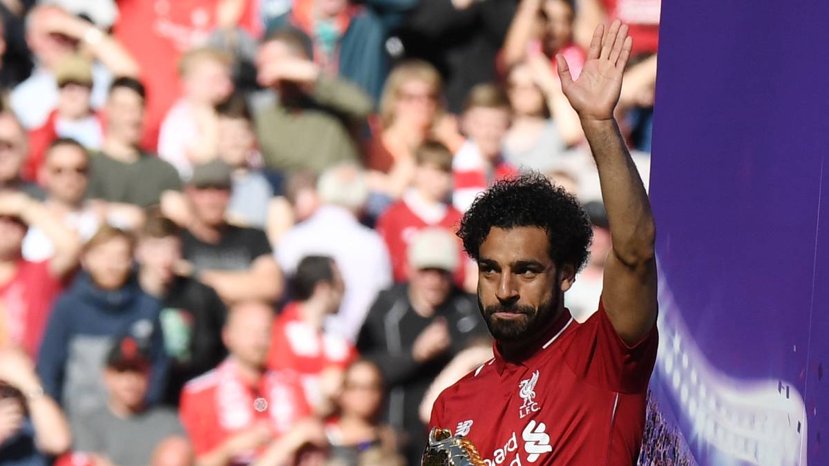 MOHAMED SALAH (FC Liverpool, 25, Vertrag bis 2022): Wäre nach seiner Wahnsinnssaison mit 32 Premier-League-Toren wohl die erste Alternative zu Neymar - auch wenn er seit dem Finale sicherlich nicht mehr gut auf Reals Kapitän Ramos zu sprechen sein wird. Dürfte aber ebenfalls nicht leicht zu bekommen sein