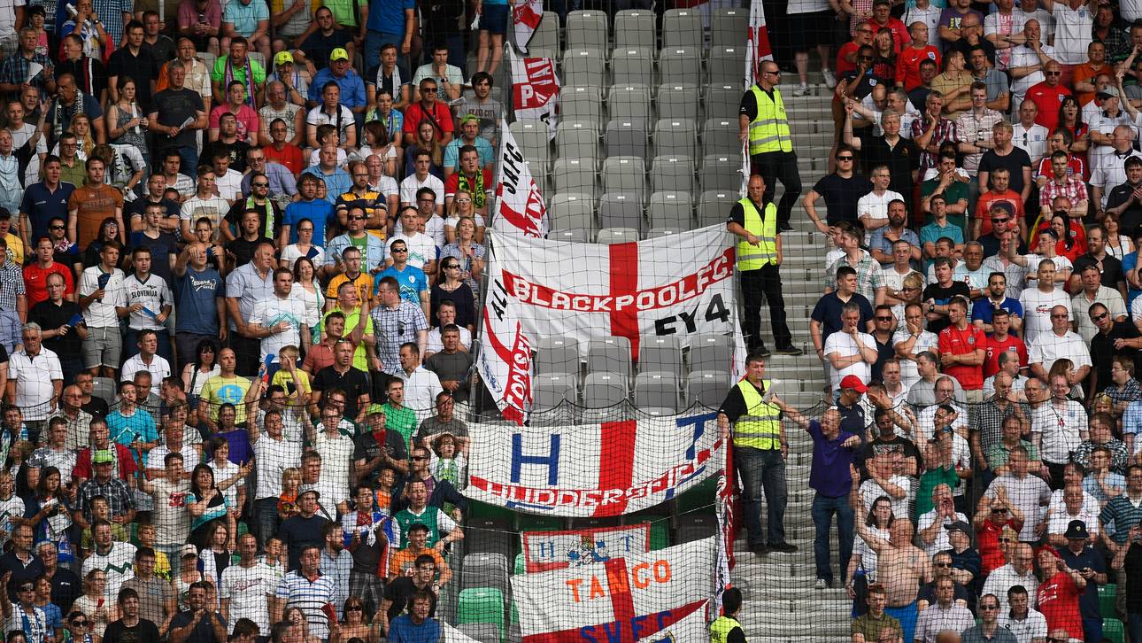 Englands Spieler ermahnen ihre Fans