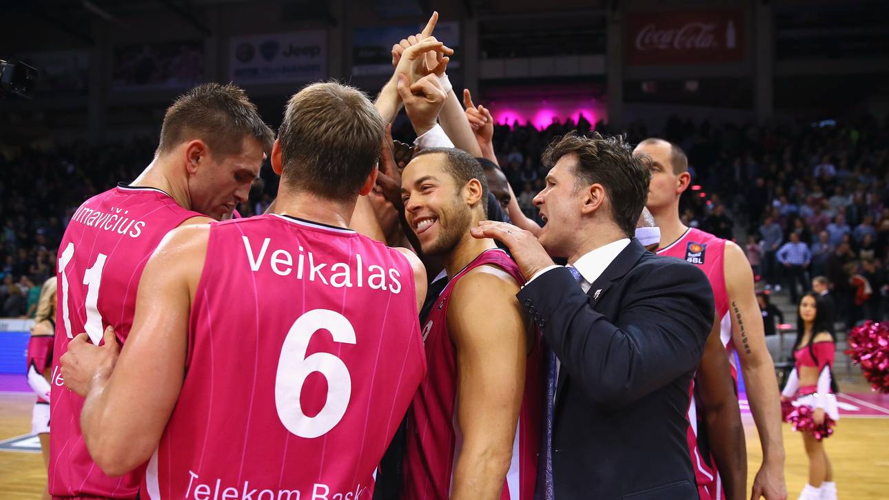 Bonn und Ulm eröffnen Playoffs