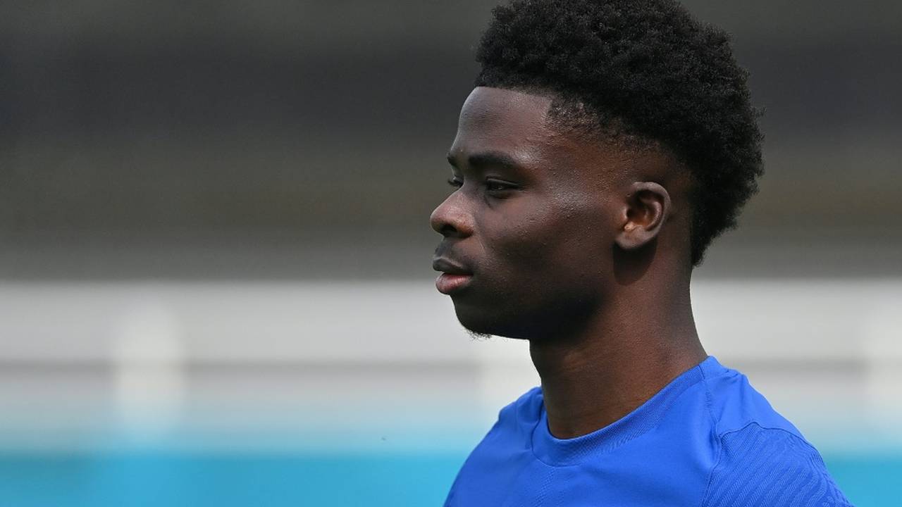 Newsflash: Bukayo Saka reagiert auf rassistische Beleidigungen