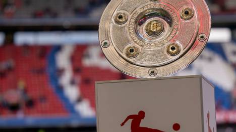 Die DFL hat den offiziellen Spielplan der Bundesliga für die Saison 2026/27 mit Paarungen und Rahmenterminen veröffentlicht.