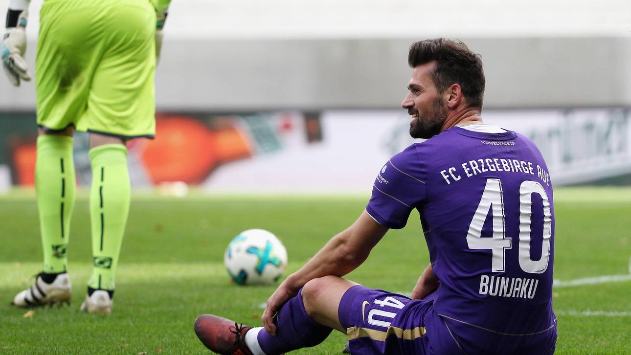 Aue trennt sich von Sturm-Oldie