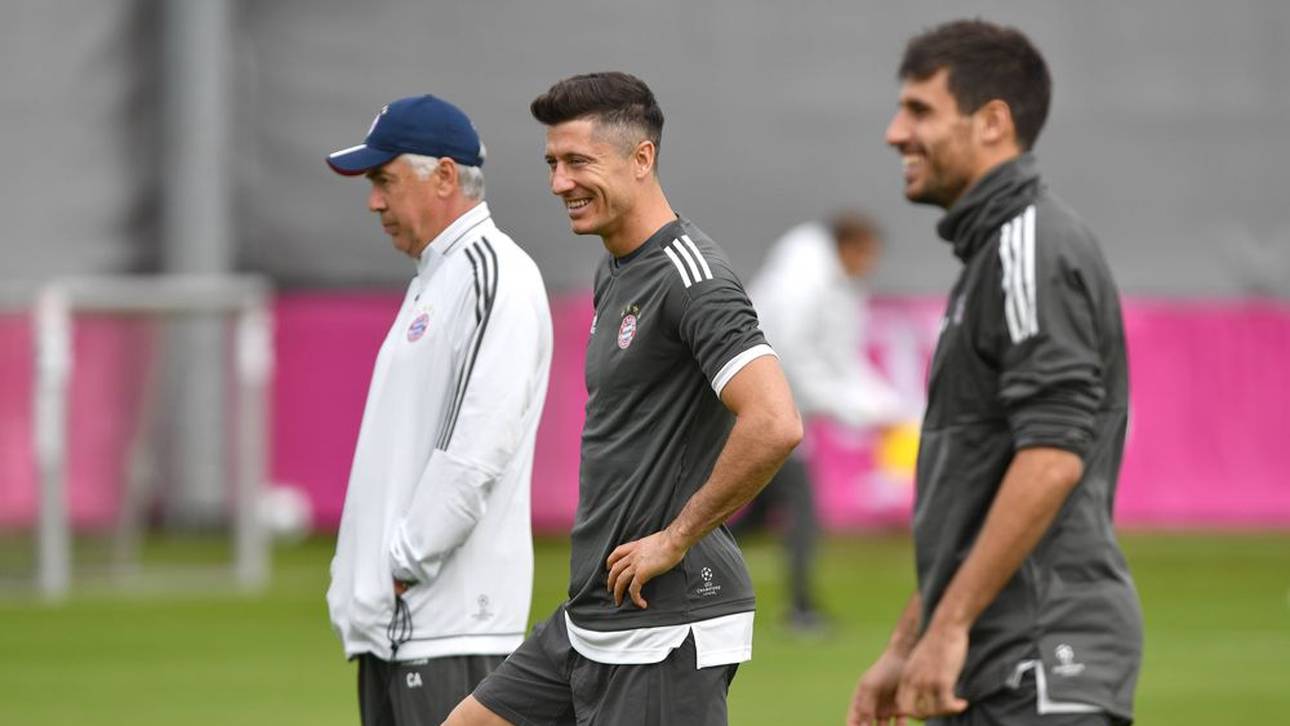 Ancelotti arbeitete in München mit Lewandowski und Martinez zusammen