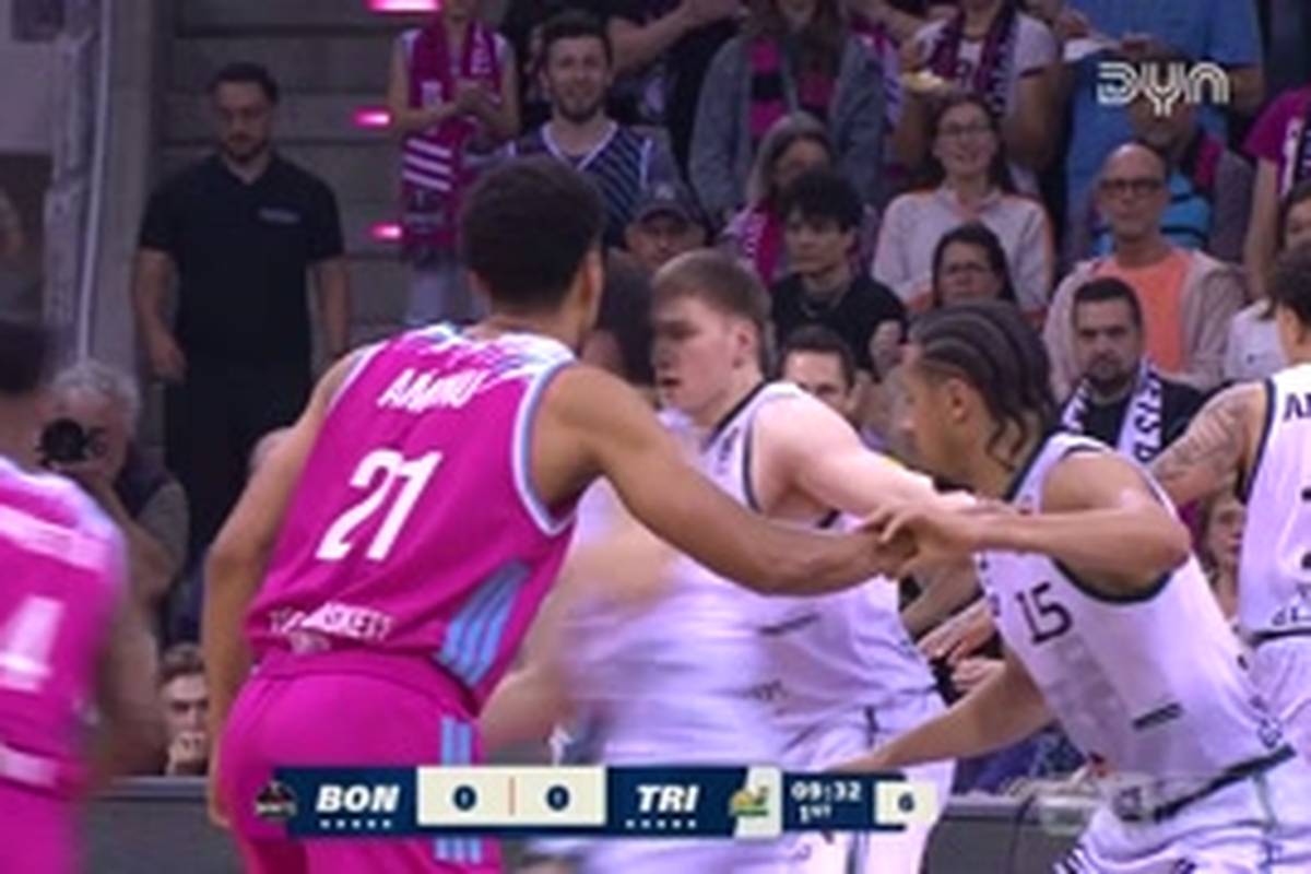 Spiel Highlights zu Telekom Baskets Bonn - VET-CONCEPT Gladiators Trier