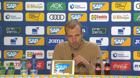 Hoffenheim verliert das badische Duell gegen den SC Freiburg. Trainer Sebastian Hoeneß hadert vor allem mit dem Verlauf der ersten Halbzeit.