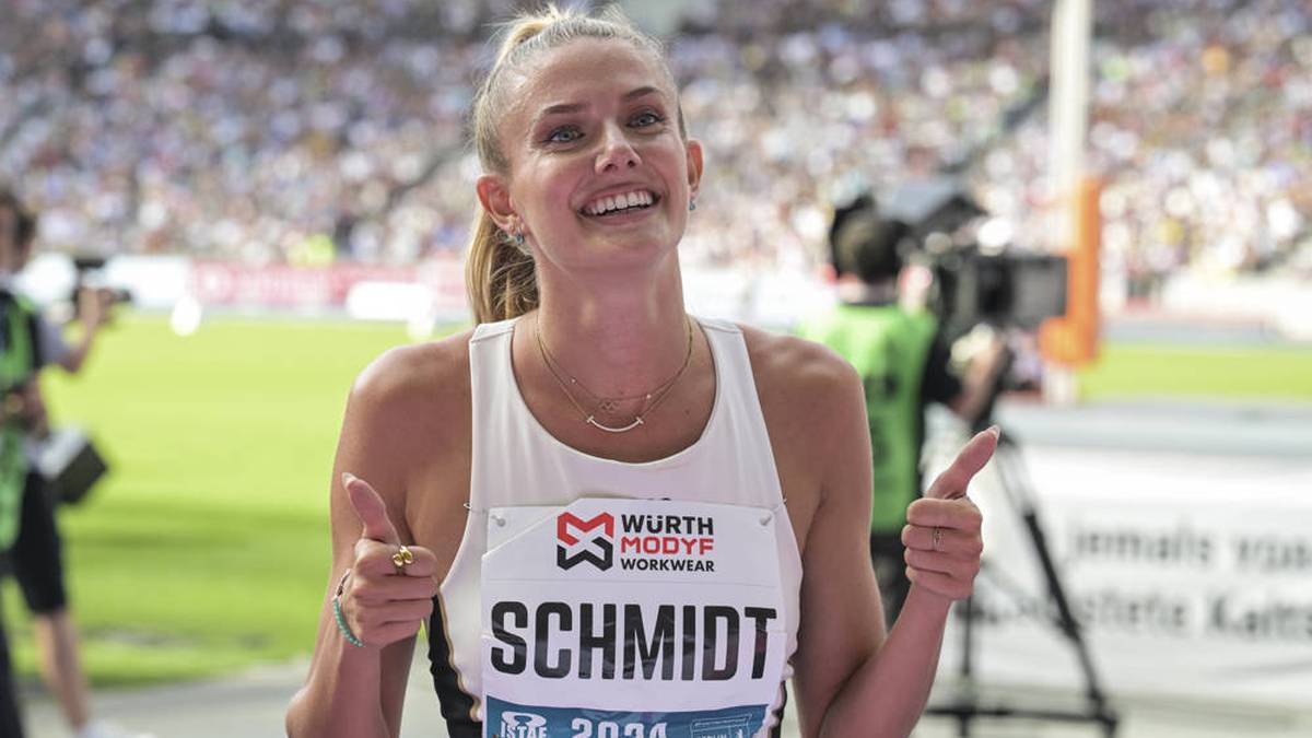 Alica Schmidt zeigt neues Tattoo