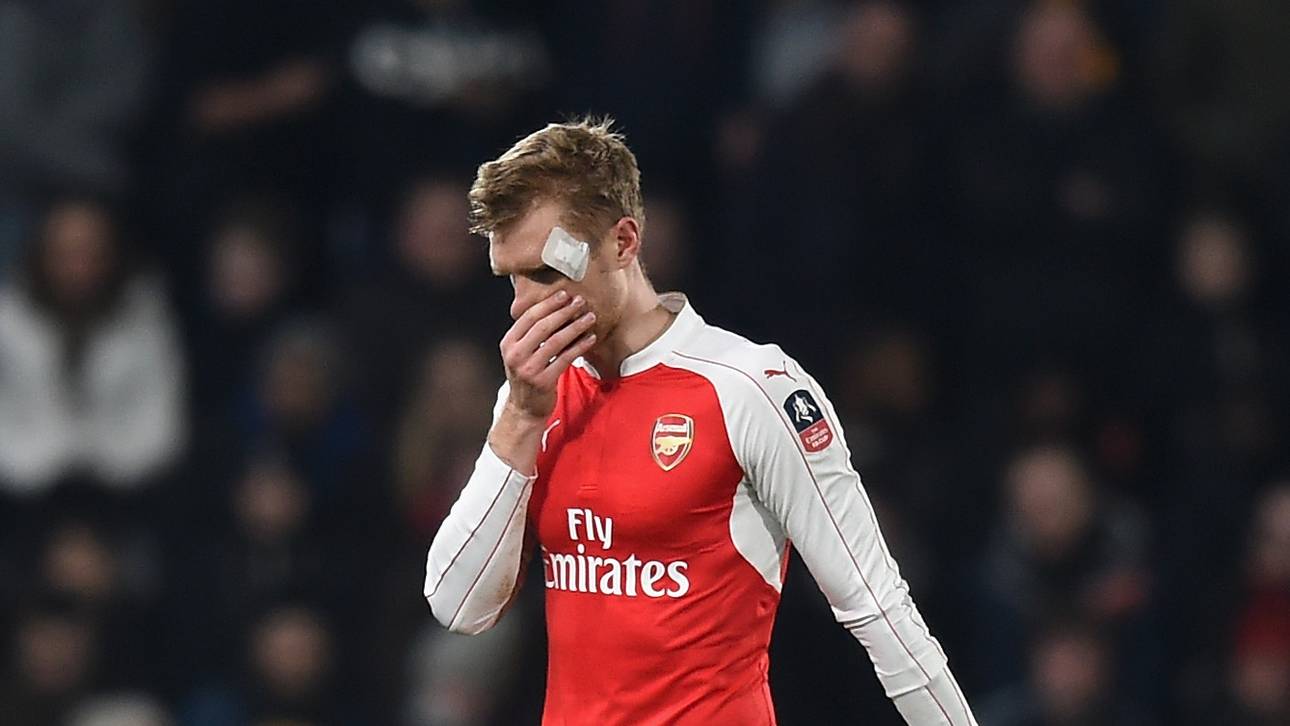 Wenger gibt Entwarnung bei Mertesacker