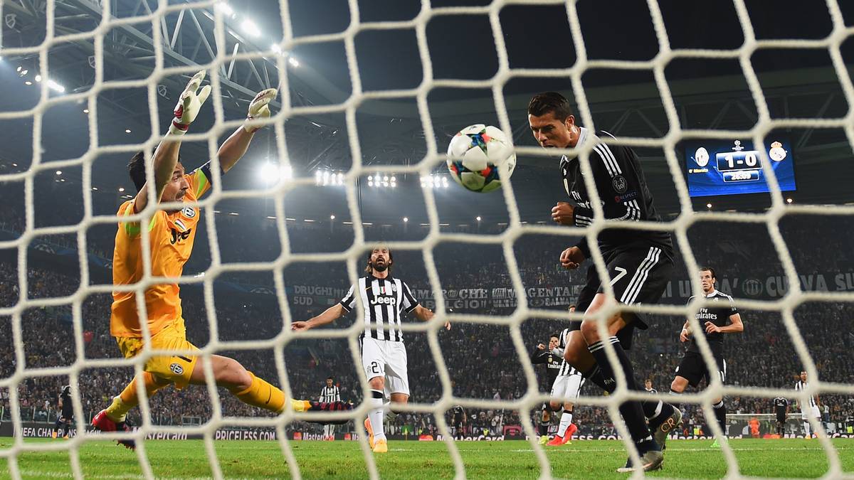 Der Treffer aus der Hintertorperspektive