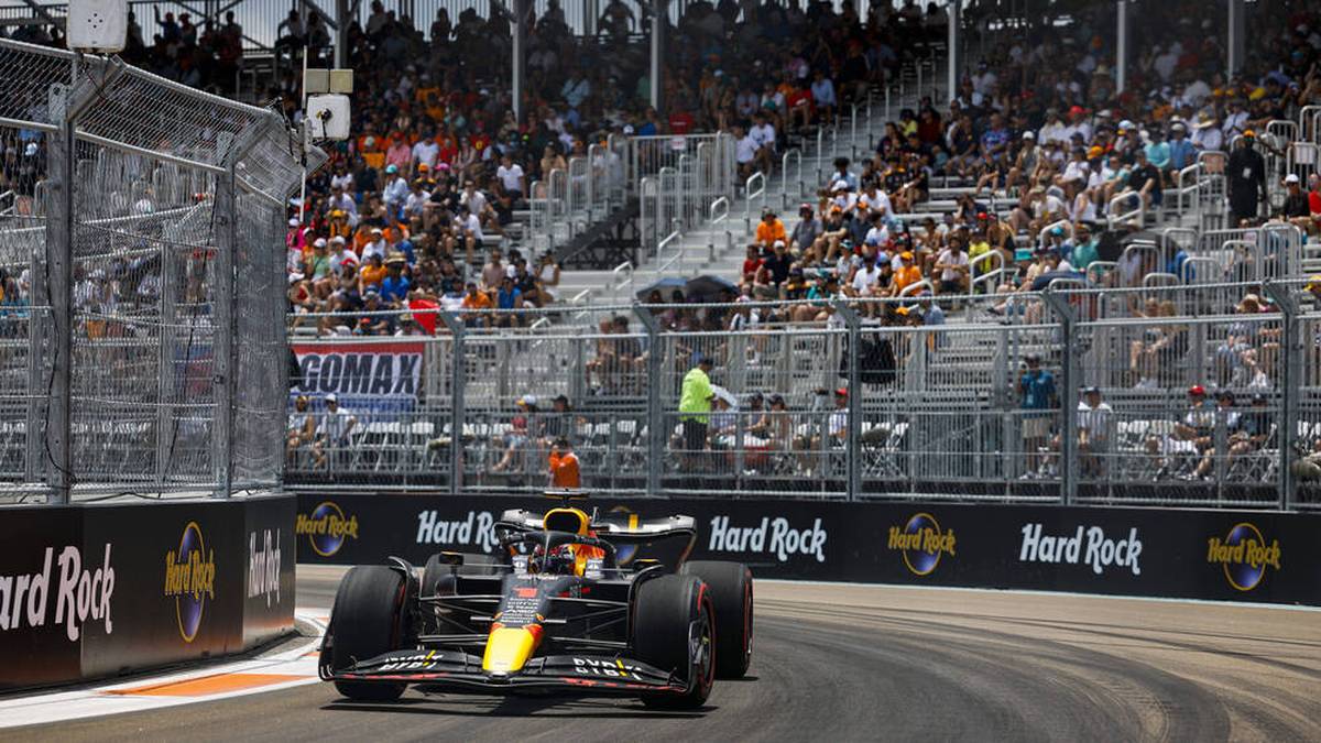 Max Verstappen im Red Bull landete im Qualifying zum Großen Preis von Miami auf der Pole Position