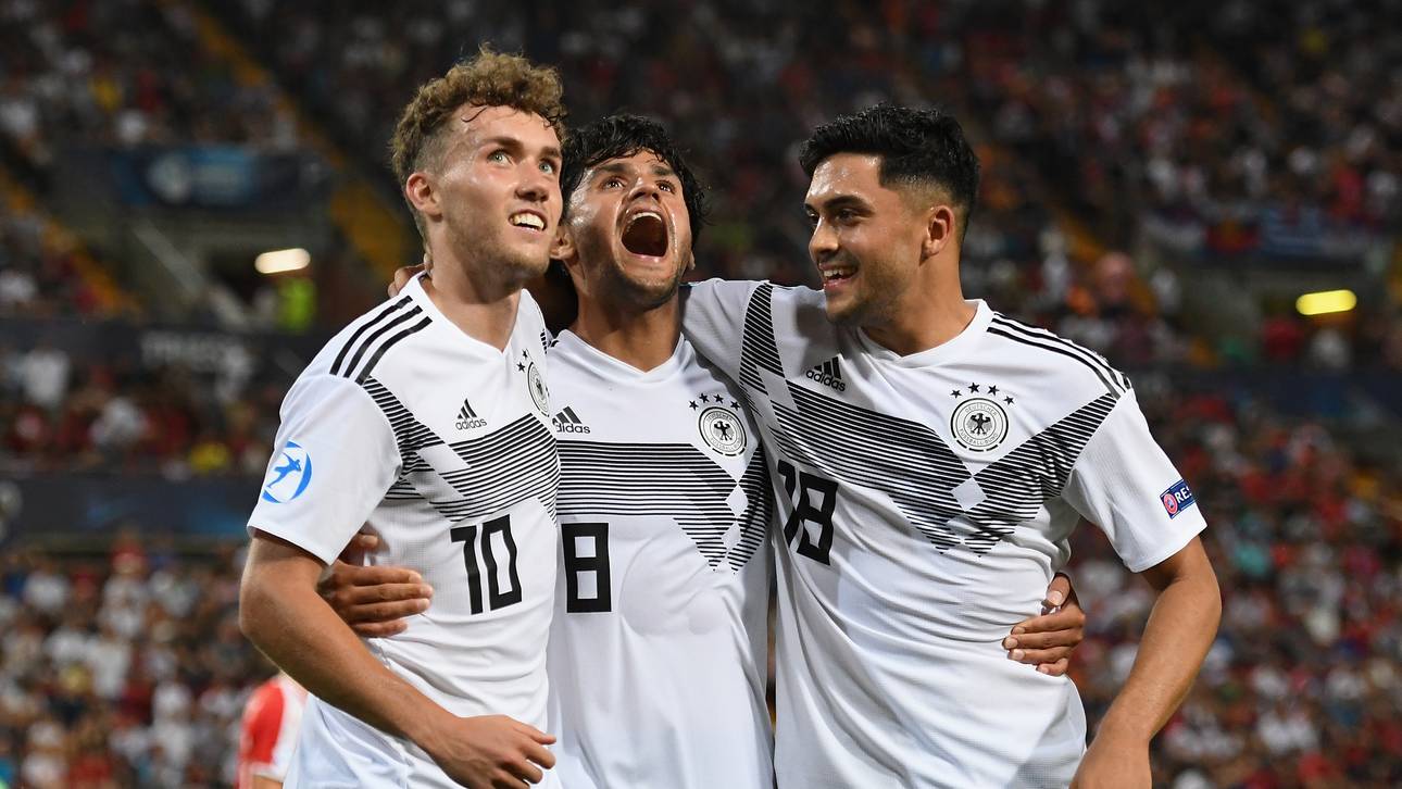 Sport-Tag: U21 will ins EM-Finale