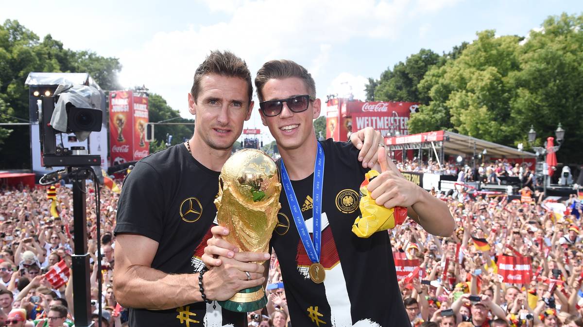 ERIK DURM: Der damalige Dortmunder war einer von fünf Spielern ohne Einsatzminute beim Titelgewinn. Seine sieben Länderspiele bestritt der heute 32-Jährige alle im Weltmeisterjahr.