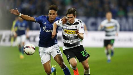 FC Schalke 04 v Borussia Moenchengladbach - UEFA Europa League Round of 16: First Leg