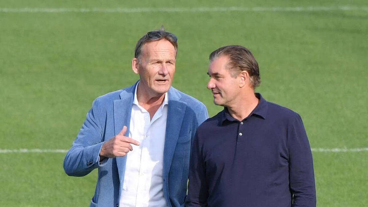 Hans-Joachim Watzke und Michael Zorc zählen BVB-Stars an