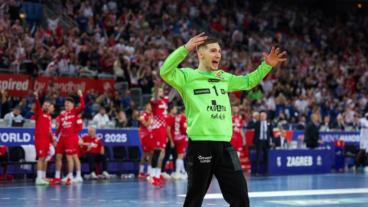 Kroatiens Torwart Dominik Kuzmanovic steht mit seiner Mannschaft im WM-Finale
