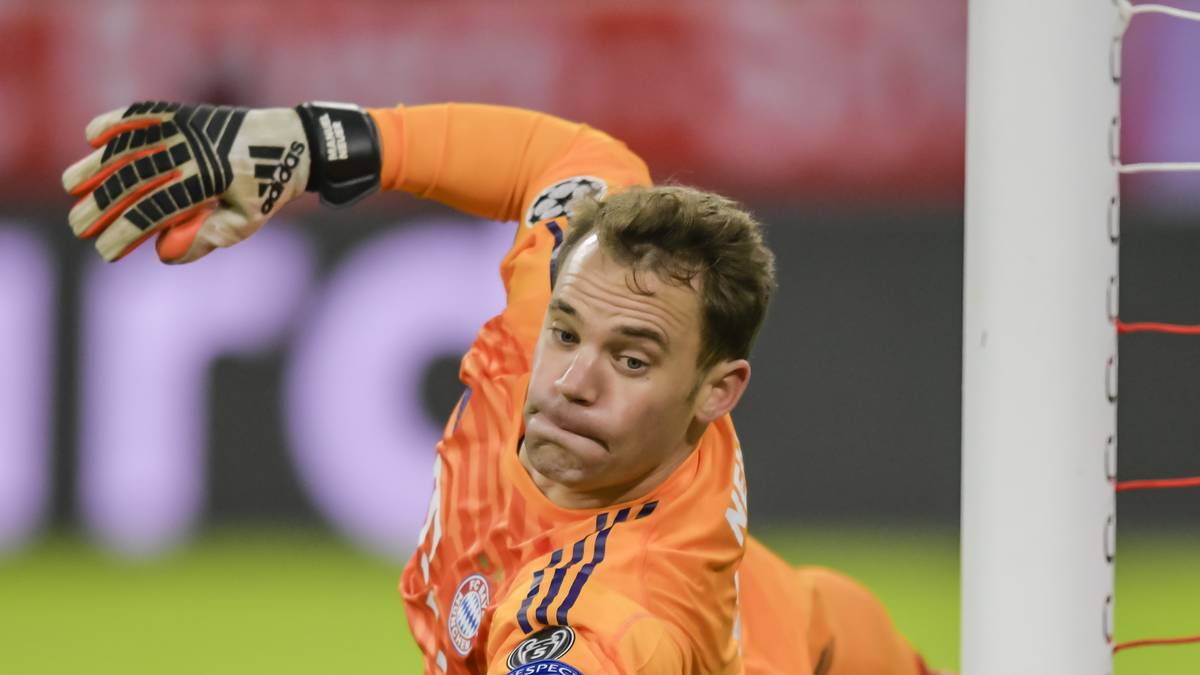 MANUEL NEUER: Der Kapitän im knallorangenen Trikot hatte in Halbzeit eins zwei wilde Ausflüge aus dem Kasten (23./26.). Beide Male klärte er aber vorm Gegenspieler. Hatte gegen schwache Portugiesen ansonsten nicht viel zu tun. War aber zur Stelle, wenn er gebraucht wurde. SPORT1-Note: 2,5