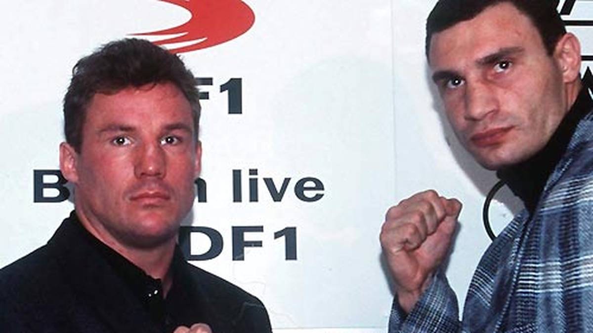Bei der Europameisterschaft am 24. Oktober 1998 geht es für Klitschko in seinem 22. Profikampf gegen den Berliner Mario Schießer. Klitschko ist wieder nach zwei Runden fertig - diesmal durch Technischen K.o.