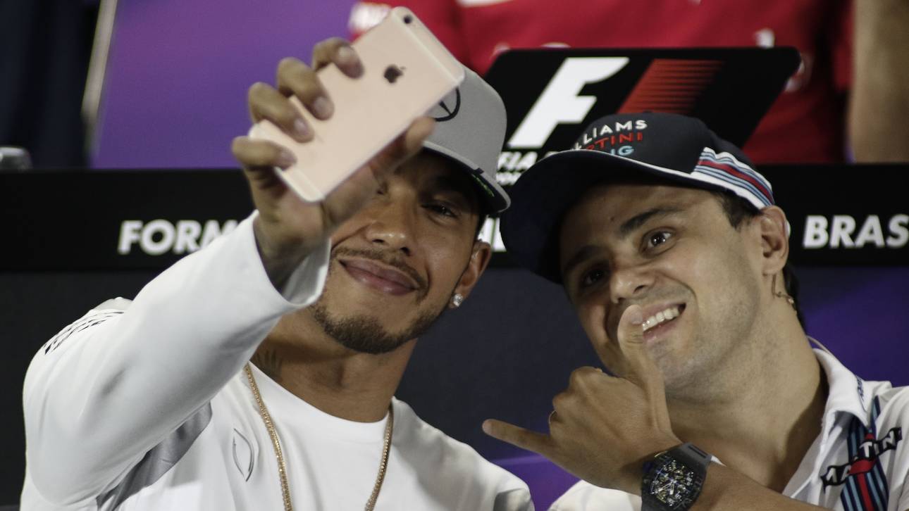 Stars verneigen sich vor Massa