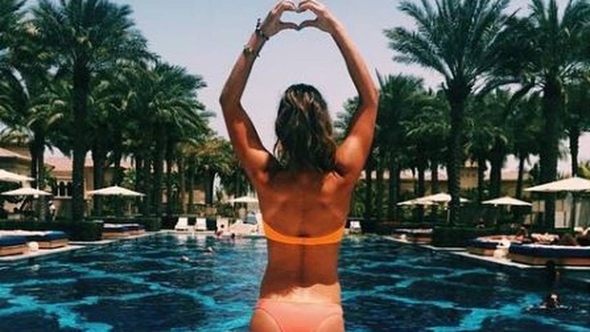 Oder solche - denn auch ein schöner Rücken kann bekanntlich entzücken