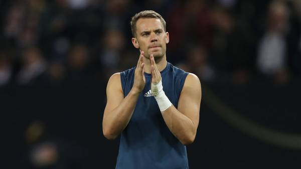 HAMBURG, GERMANY - SEPTEMBER 06: Manuel Neuer of Germany applauds fans after the UEFA Euro 2020 qualifier match between Germany and Netherlands at Volksparkstadion on September 06, 2019 in Hamburg, Germany. (Photo by Maja Hitij/Bongarts/Getty Images)