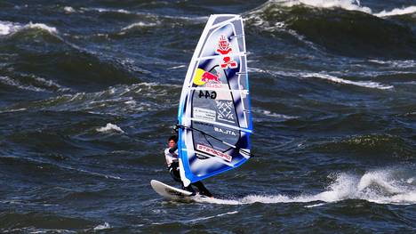 Philip Köster ist dreimaliger Weltmeister im Windsurfen