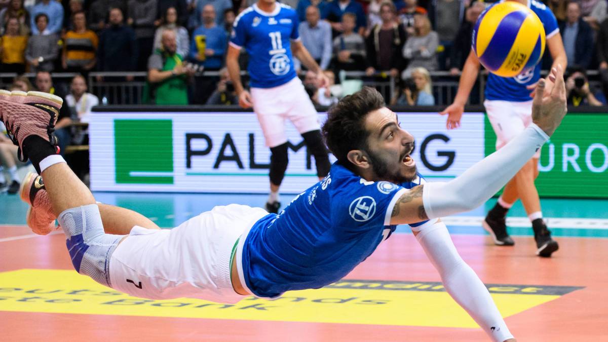 SUPERCUP 2016, 2017, 2018: Dreimal stehen dich die beiden Rivalen bislang im Supercup gegenüber - immer behält Friedrichshafen die Oberhand. Nach einem klaren 3:0 im ersten Jahr können die Berliner bei den beiden 1:3-Pleiten zuletzt wenigstens etwas Spannung aufkommen lassen