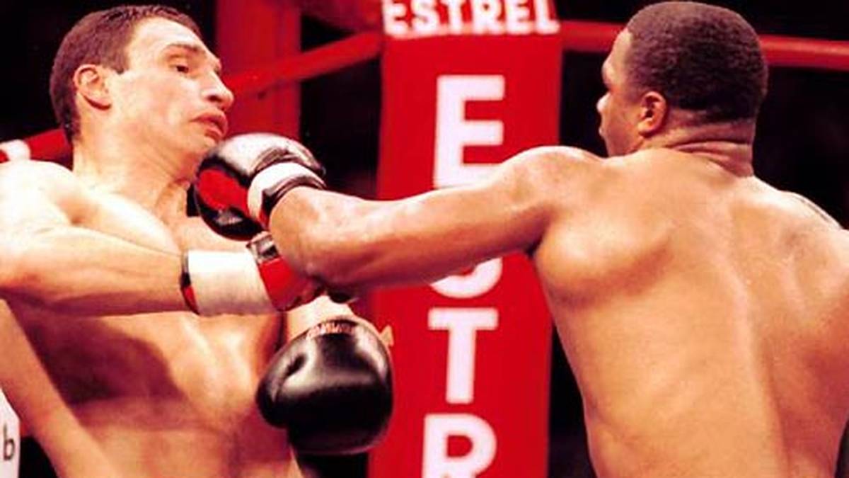 Am 1. April 2000 muss sich Klitschko dann aber gegen Chris Byrd geschlagen geben