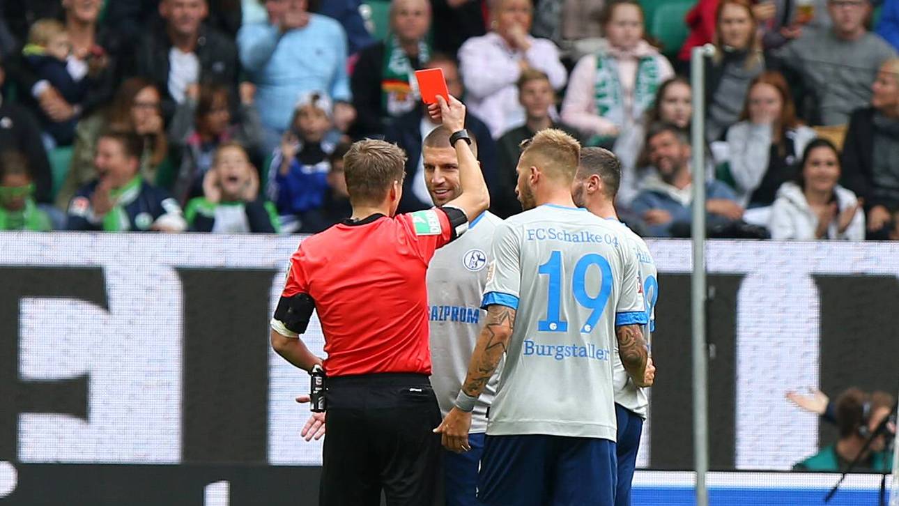 Schiri-Ärger bei Schalker Fehlstart