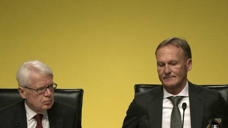 Hans-Joachim Watzke (rechts) kann sich eine Zukunft beim BVB vorstellen